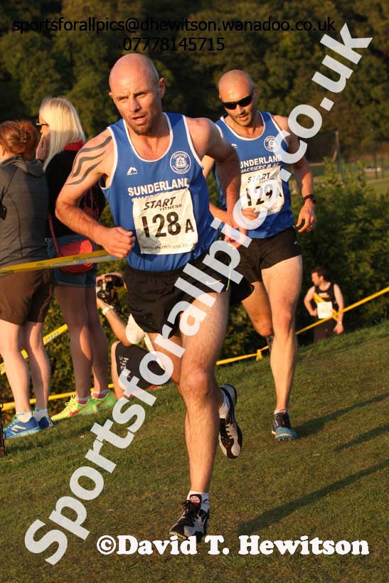 Veteran mens Durham City Cross Country Relays. Photo: David T. Hewitson/Sports for All Pics